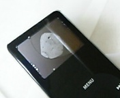 液晶に水滴が